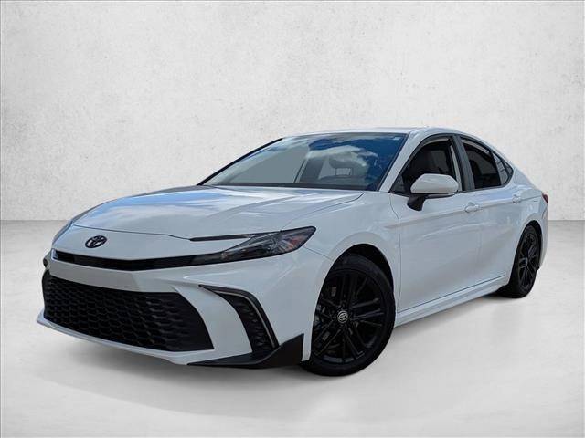 2025 Toyota Camry Hybrid SE — Sedan — 10,070 mi — Winter Park, FL