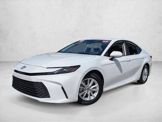 2025 Toyota Camry Hybrid LE — Sedan — 53,211 mi — Winter Park, FL