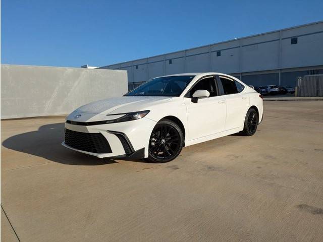 2025 Toyota Camry Hybrid SE — Sedan — 13,097 mi — Winter Park, FL