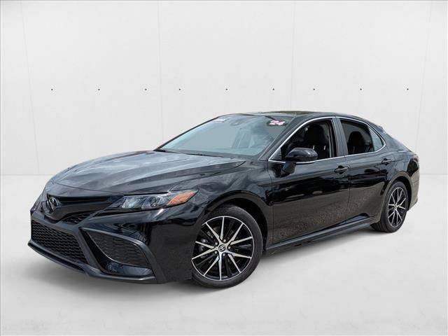 2024 Toyota Camry SE — Sedan — 11,682 mi — Winter Park, FL