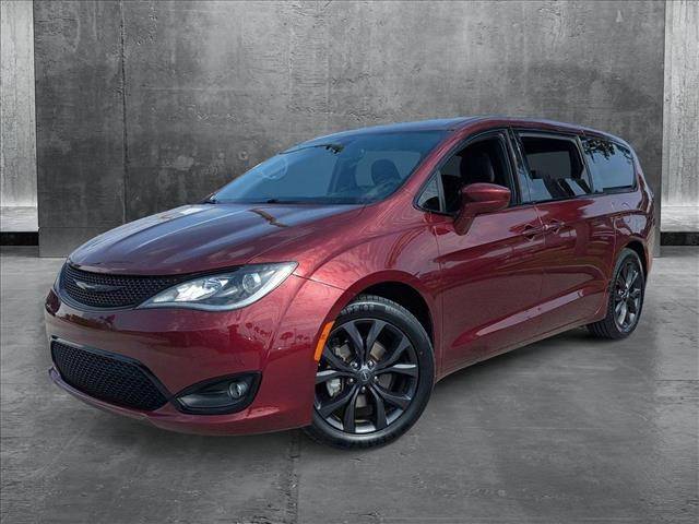 2020 Chrysler Pacifica Touring — Minivan — 75,463 mi — Winter Park, FL