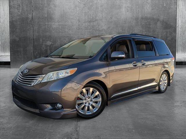 2013 Toyota Sienna Limited — Minivan — 111,102 mi — Winter Park, FL