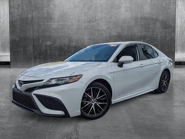 2024 Toyota Camry SE — Sedan — 16,691 mi — Winter Park, FL