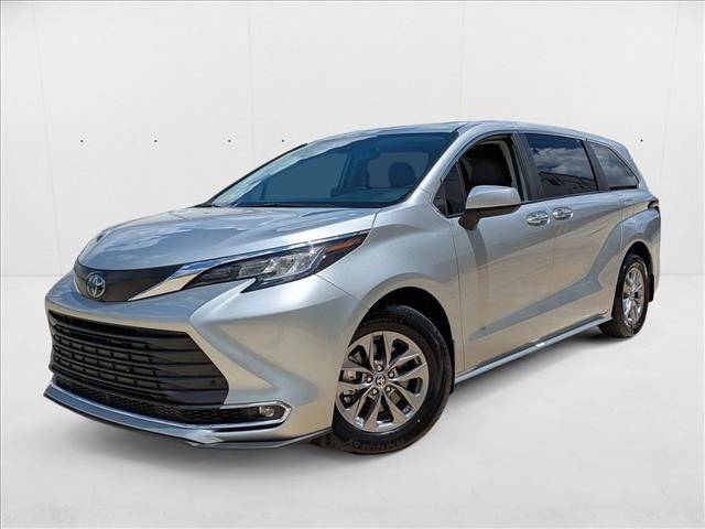 2022 Toyota Sienna XLE — Minivan — 48,893 mi — Winter Park, FL