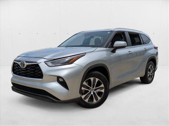 2023 Toyota Highlander XLE — SUV — 28,183 mi — Winter Park, FL
