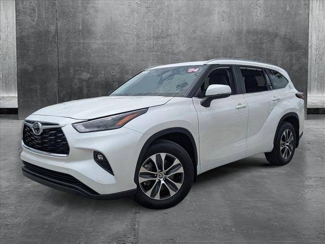 2024 Toyota Highlander XLE — SUV — 25,991 mi — Winter Park, FL