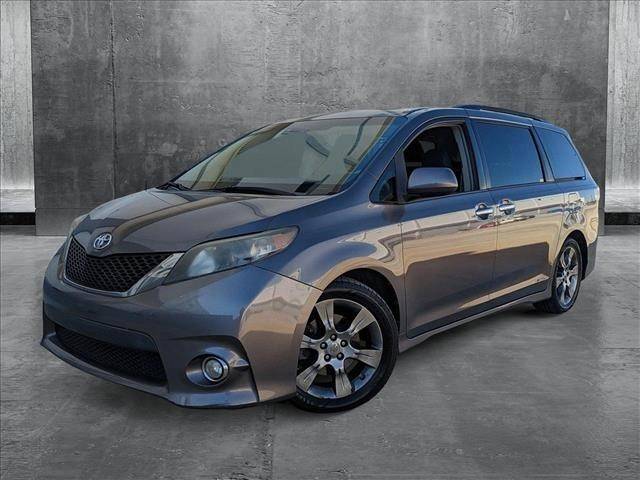 2014 Toyota Sienna SE — Minivan — 131,243 mi — Winter Park, FL