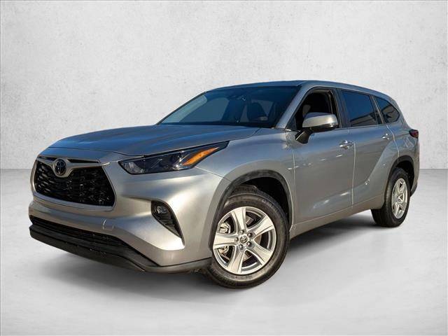 2023 Toyota Highlander LE — SUV — 38,245 mi — Winter Park, FL