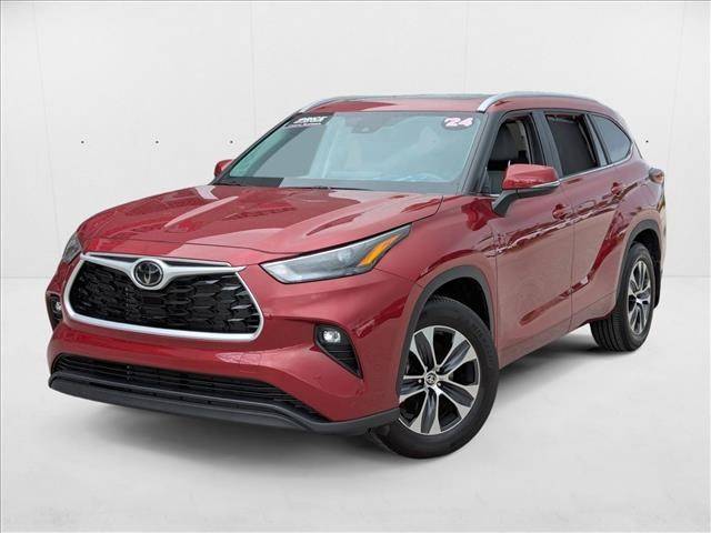 2024 Toyota Highlander XLE — SUV — 16,312 mi — Winter Park, FL