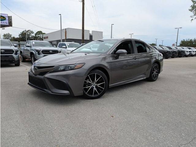 2024 Toyota Camry SE — Sedan — 17,613 mi — Winter Park, FL