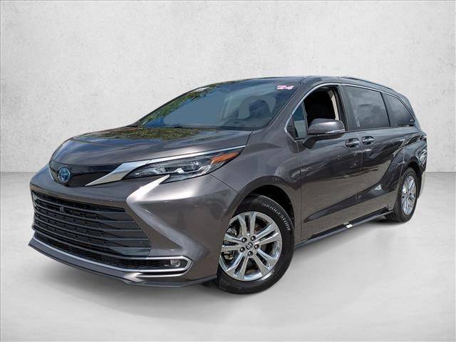 2024 Toyota Sienna Platinum — Minivan — 28,191 mi — Winter Park, FL