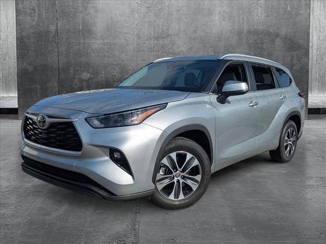 2023 Toyota Highlander XLE — SUV — 14,574 mi — Winter Park, FL