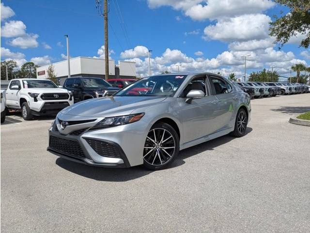 2024 Toyota Camry SE — Sedan — 5,791 mi — Winter Park, FL