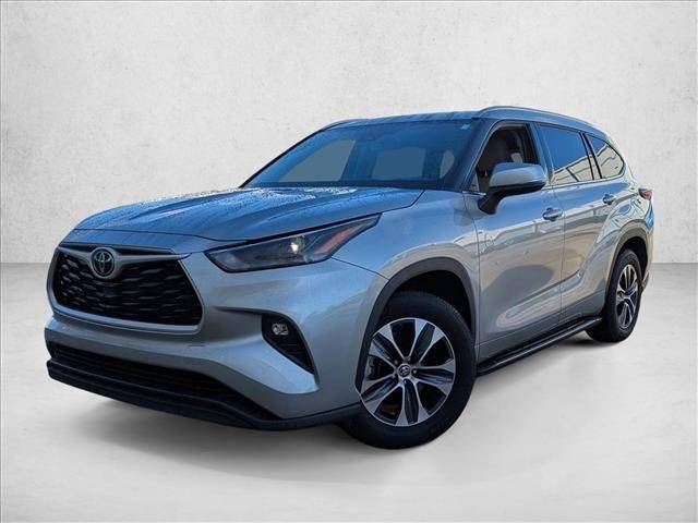 2022 Toyota Highlander XLE — SUV — 32,927 mi — Winter Park, FL