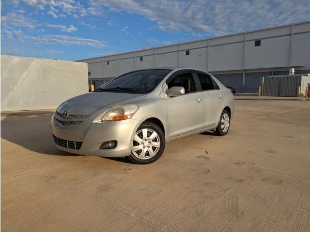 2008 Toyota Yaris Base — Sedan — 181,025 mi — Winter Park, FL