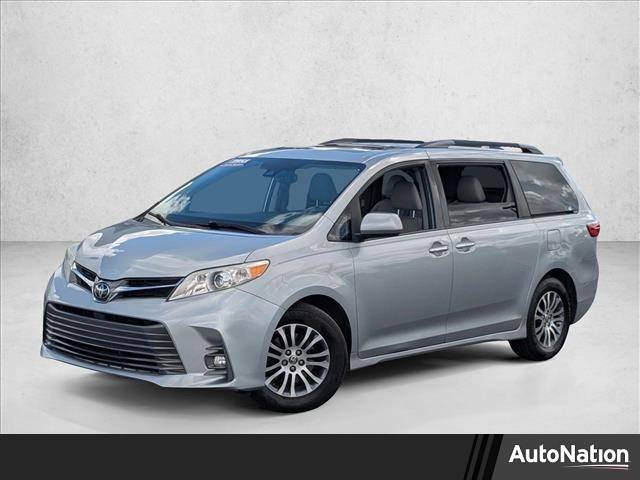 2020 Toyota Sienna XLE — Minivan — 106,671 mi — Orlando, FL