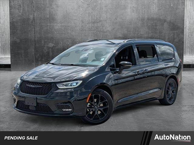 2021 Chrysler Pacifica Touring — Minivan — 109,497 mi — Orlando, FL