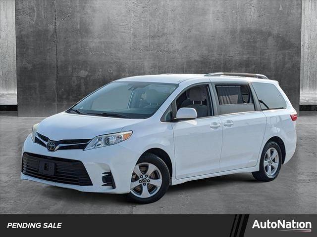 2019 Toyota Sienna LE — Minivan — 107,250 mi — Orlando, FL