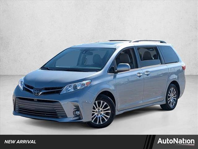 2018 Toyota Sienna XLE — Minivan — 104,636 mi — Orlando, FL