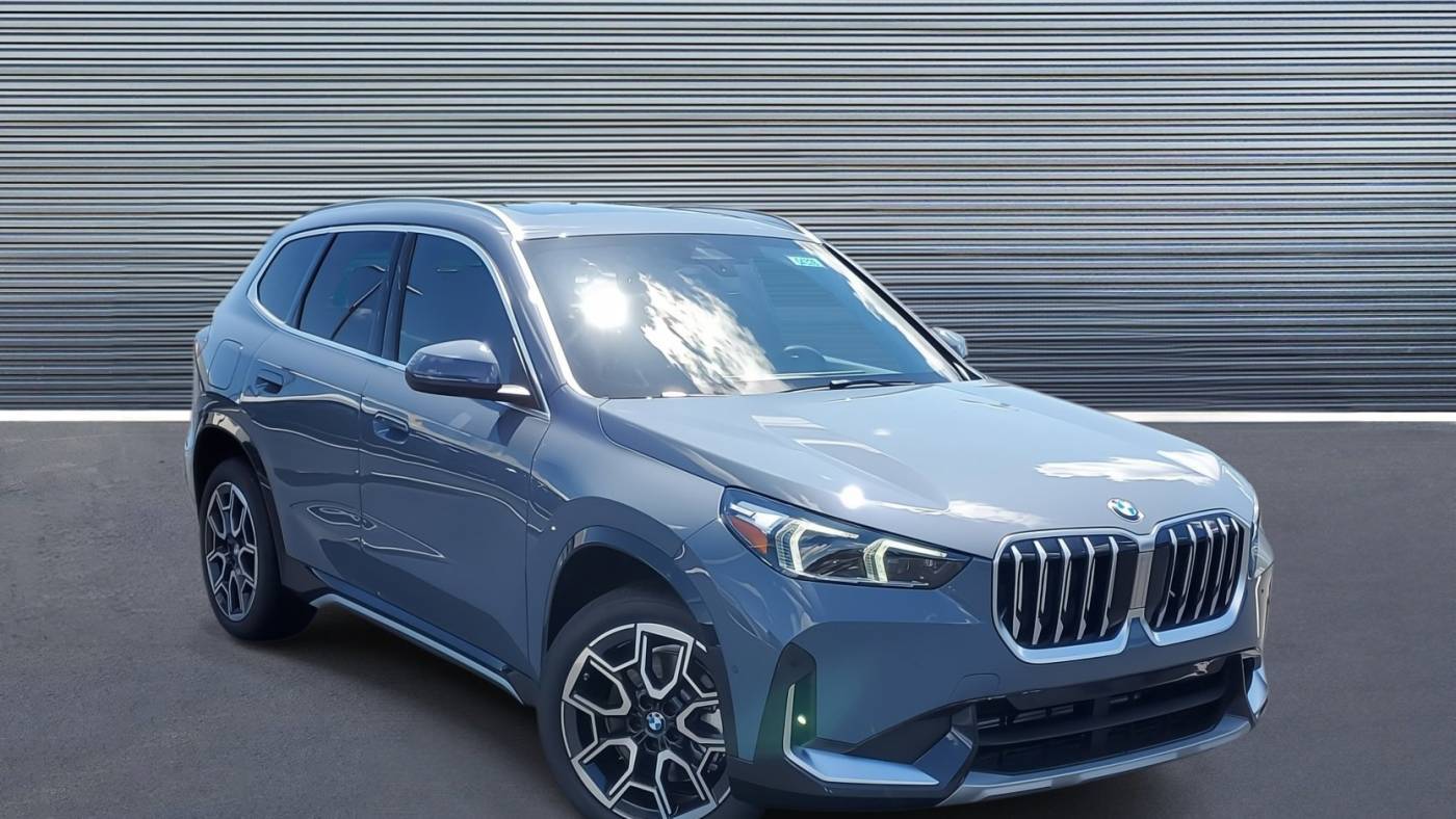 2025 BMW X1 28i — SUV — 5,749 mi — St. Petersburg, FL