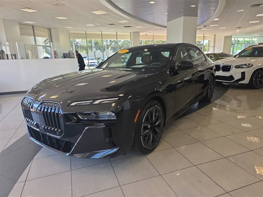 2025 BMW 7 Series 740i — Sedan — 7,724 mi — St. Petersburg, FL