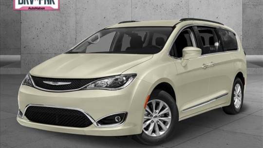 2017 Chrysler Pacifica Limited — Minivan — 43,931 mi — Tampa, FL