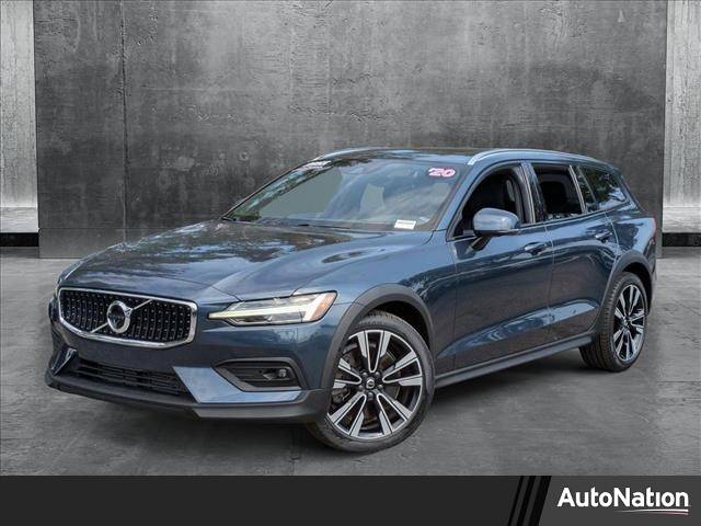 2020 Volvo V60 Cross Country T5 — Wagon — 8,794 mi — Tampa, FL