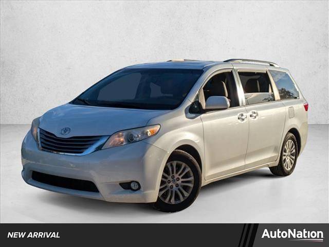 2016 Toyota Sienna XLE Premium — Minivan — 136,609 mi — Tampa, FL