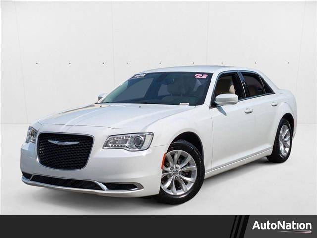 2022 Chrysler 300 Touring — Sedan — 20,077 mi — Tampa, FL