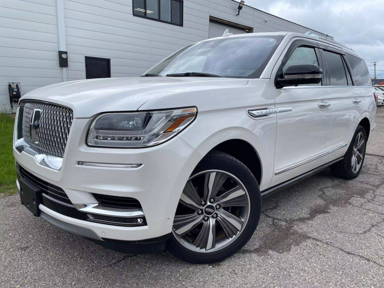 2019 Lincoln Navigator Reserve — SUV — 95,116 mi — Oak Park, MI