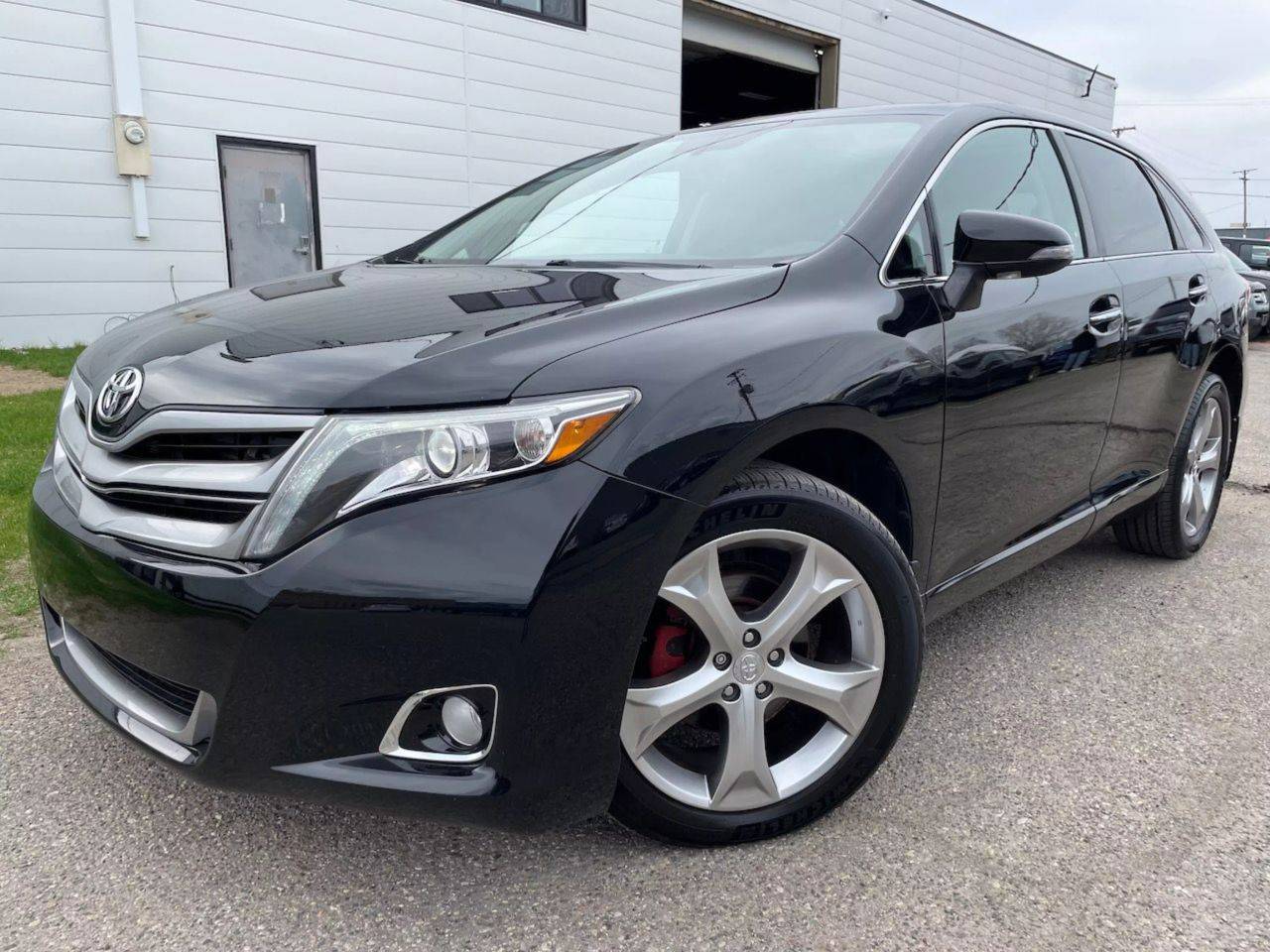 2013 Toyota Venza LE V6 — SUV — 83,424 mi — Oak Park, MI