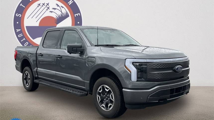 2023 Ford F-150 Lightning XLT — Pickup Truck — 10,300 mi — Crestview, FL