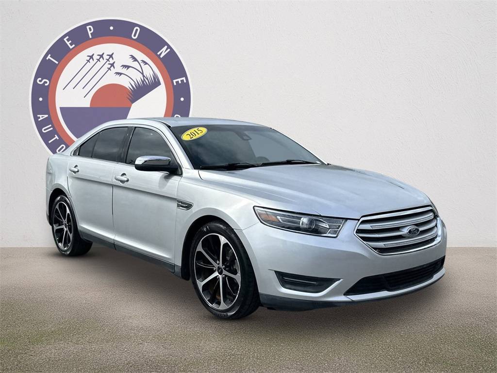 2015 Ford Taurus Limited — Sedan — 107,930 mi — Crestview, FL