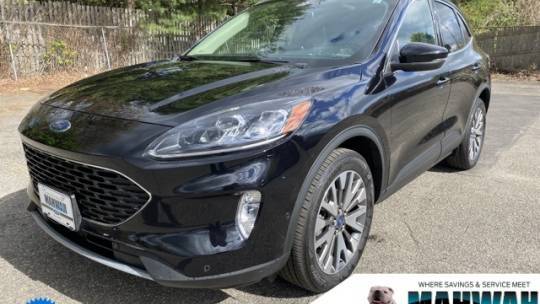 2020 Ford Escape Titanium — SUV — 24,000 mi — Mahwah, NJ