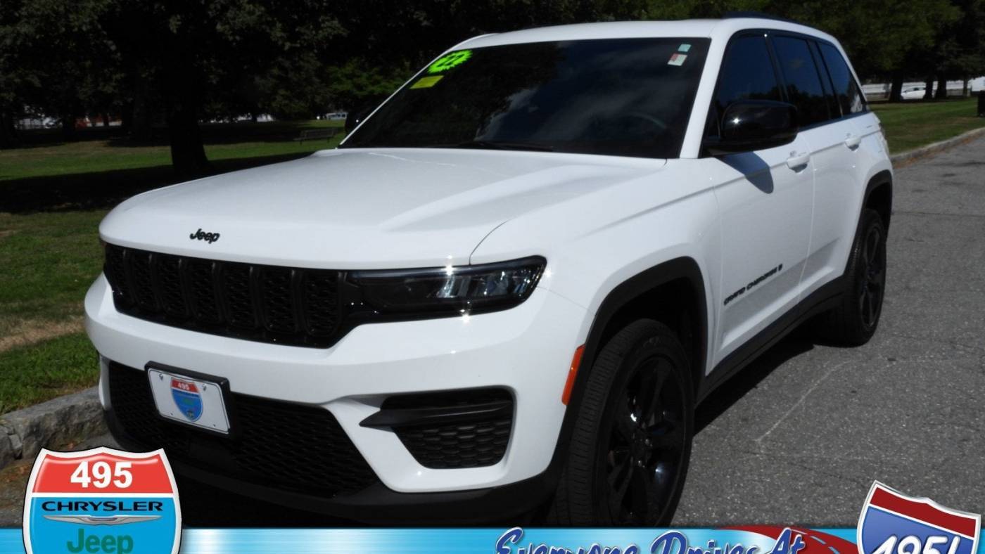 2023 Jeep Grand Cherokee Altitude — SUV — 33,493 mi — Lowell, MA
