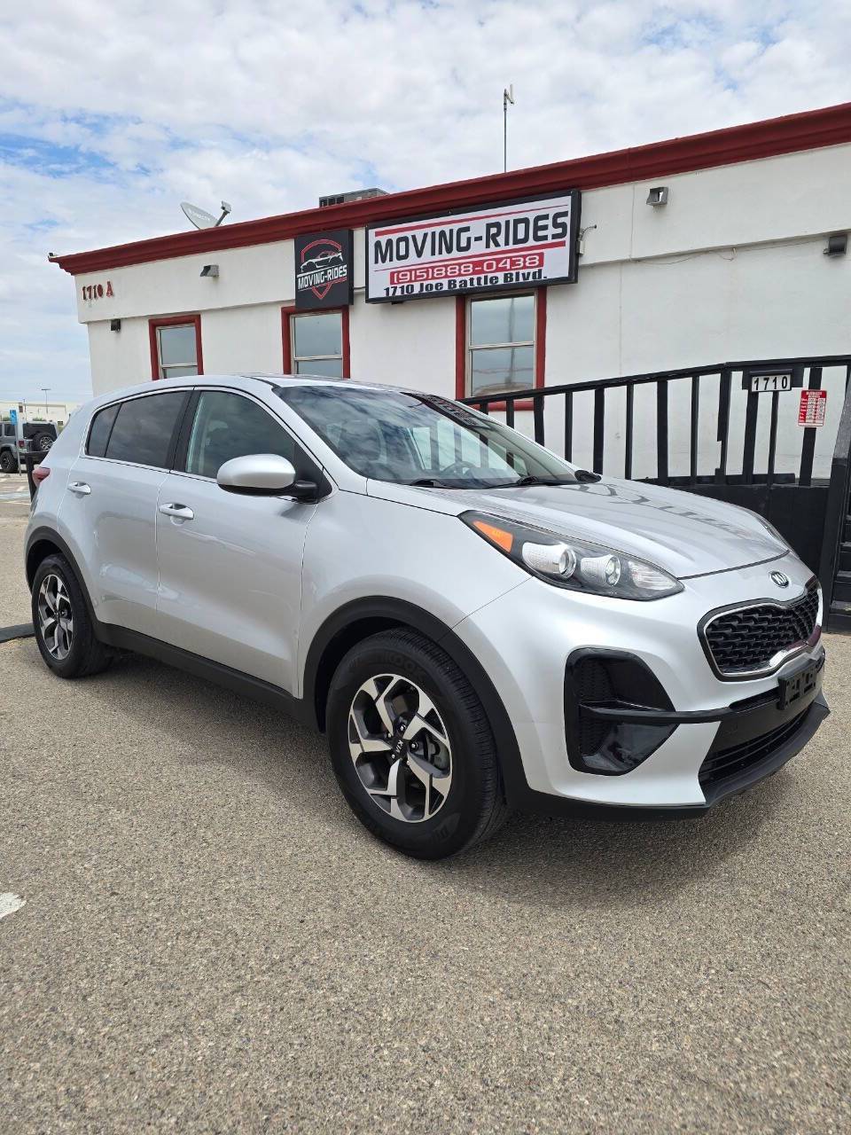 2020 Kia Sportage LX — SUV — 87,286 mi — El Paso, TX