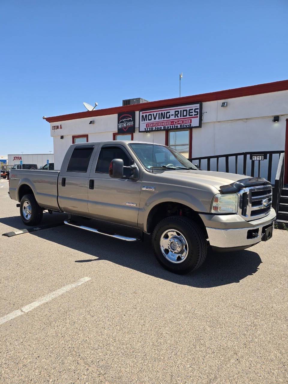2007 Ford Super Duty F-250 Outlaw — Pickup Truck — 101,058 mi — El Paso, TX