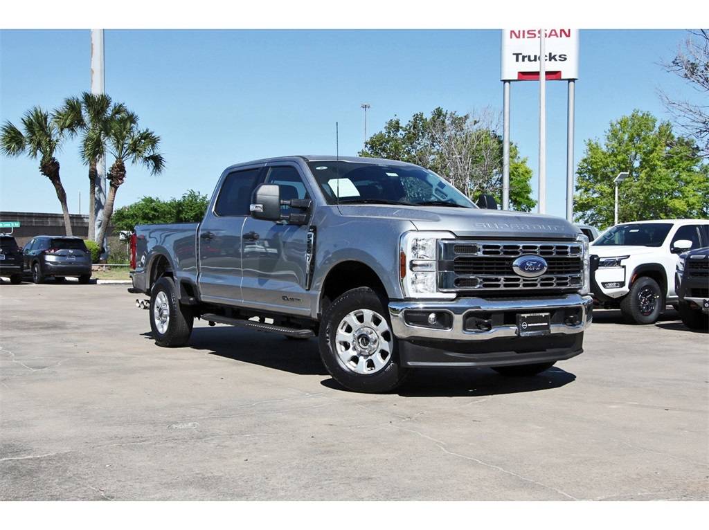 2024 Ford Super Duty F-250 XLT — Pickup Truck — 76,838 mi — Houston, TX