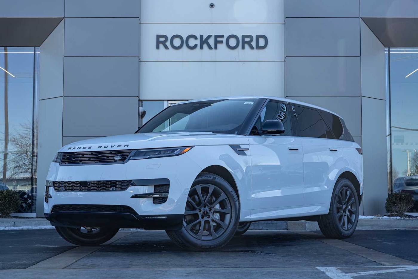 2026 Land Rover Range Rover Sport P360 SE