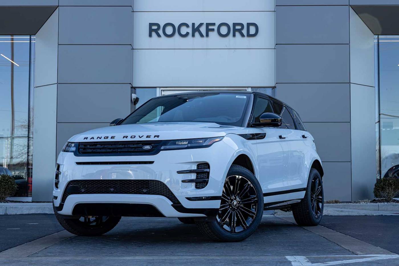 2026 Land Rover Range Rover Evoque P250 Dynamic SE
