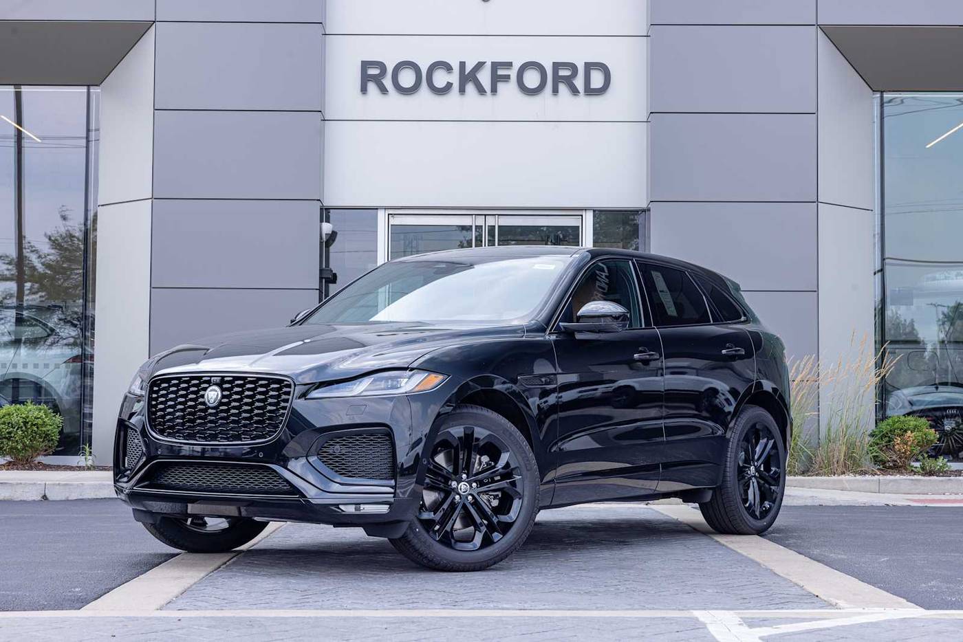 2026 Jaguar F-PACE P400 R-Dynamic S