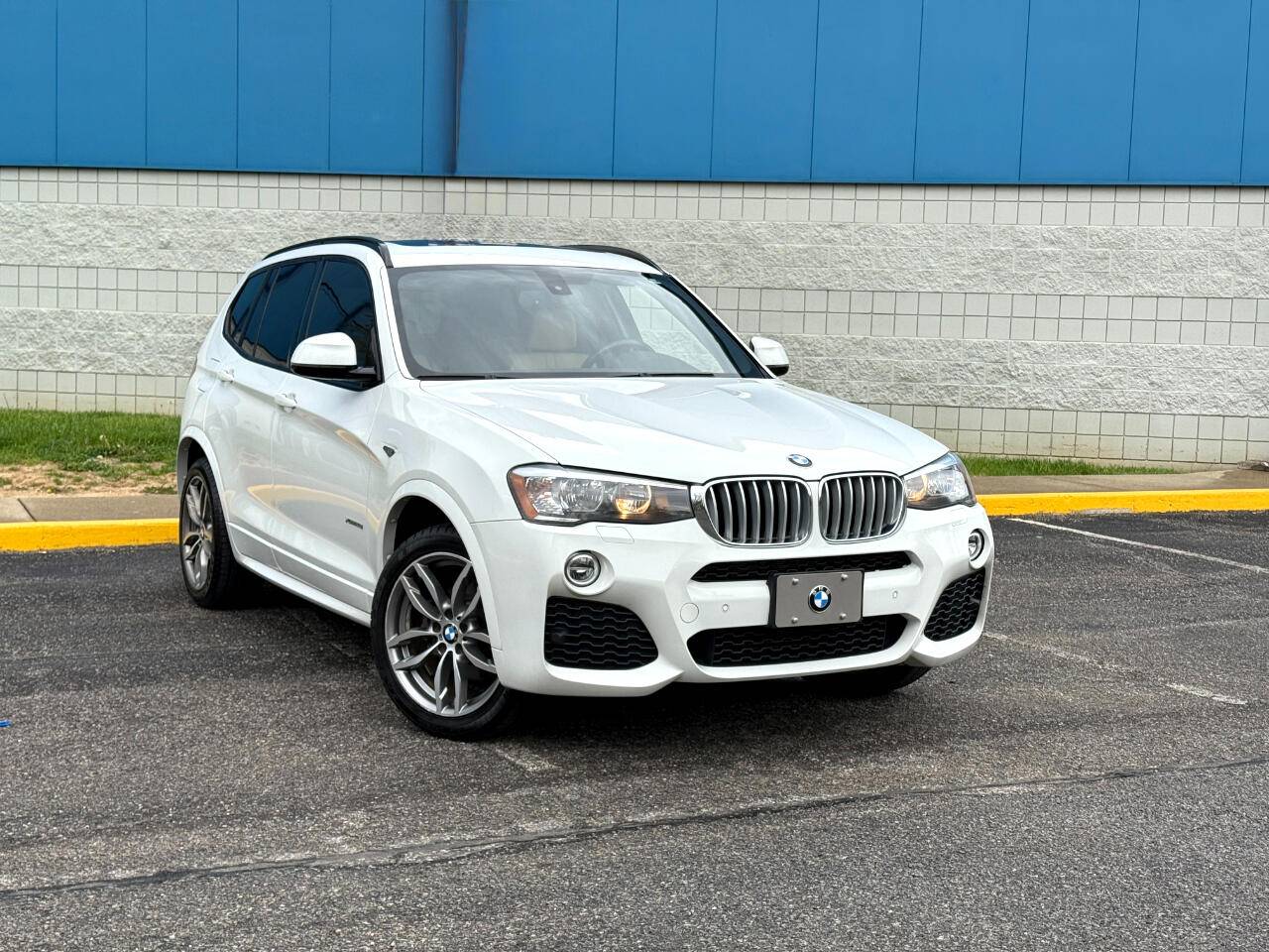 2017 BMW X3 28i — SUV — 92,386 mi — Louisville, KY