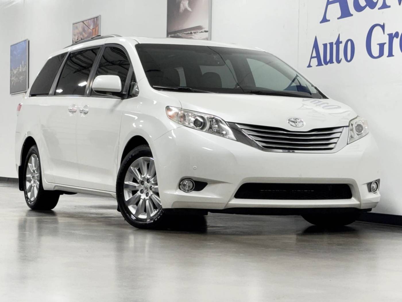 2011 Toyota Sienna Limited — Minivan — 85,767 mi — Portland, OR