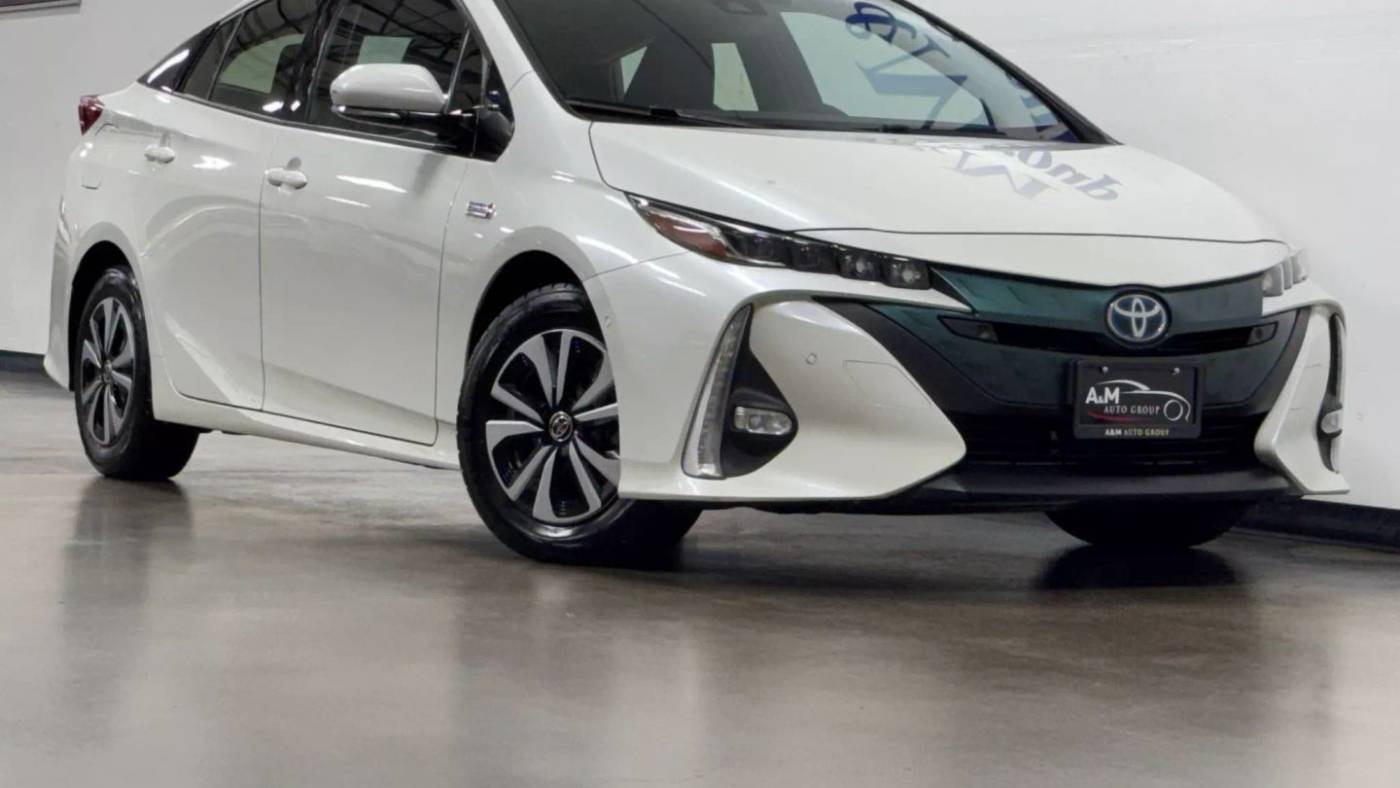 2018 Toyota Prius Prime Advanced — Hatchback — 142,723 mi — Portland, OR