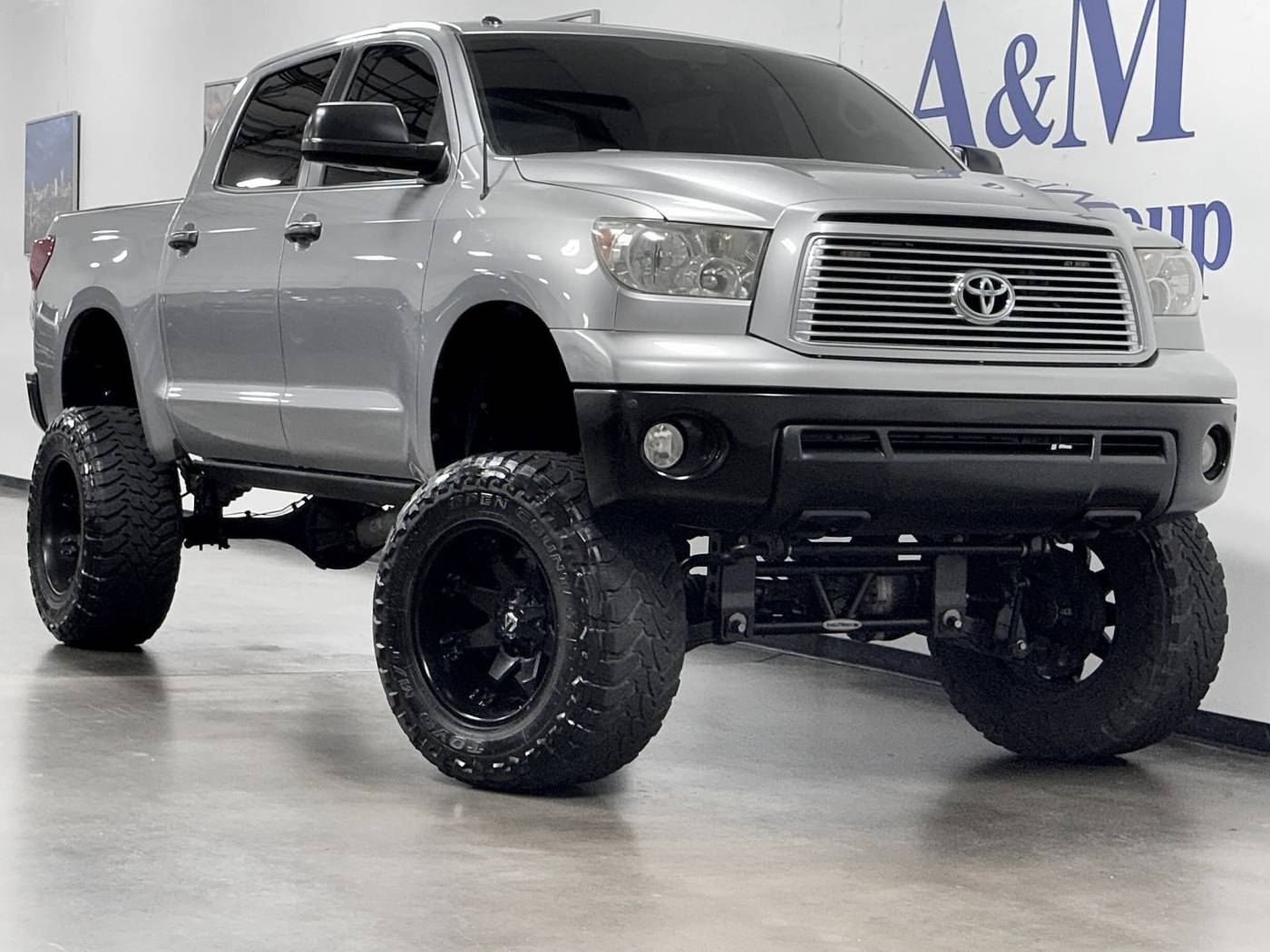2010 Toyota Tundra Limited