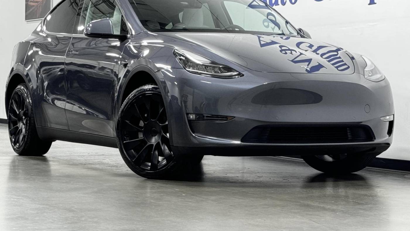 2022 Tesla Model Y Long Range — SUV — 7,546 mi — Portland, OR