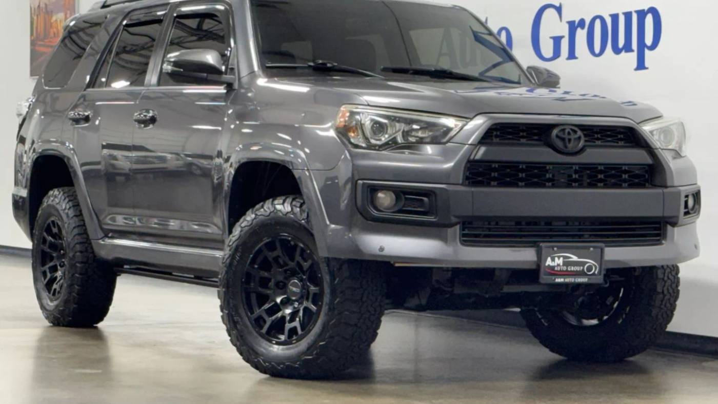 2015 Toyota 4Runner Limited — SUV — 113,876 mi — Portland, OR
