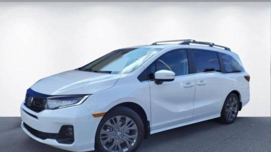 2025 Honda Odyssey Touring — Minivan — 3,608 mi — Gallatin, TN
