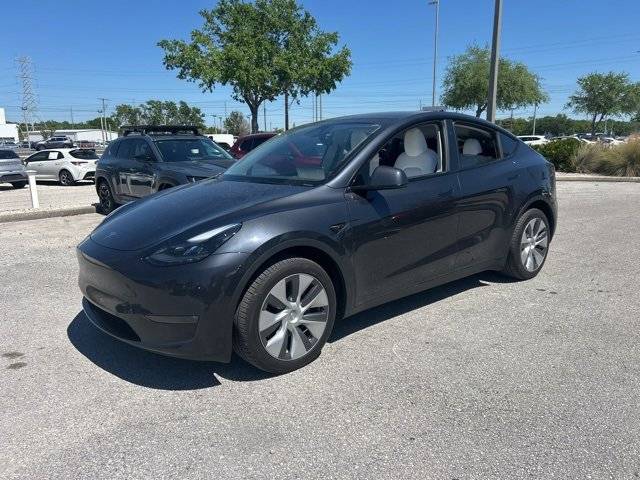 2024 Tesla Model Y Long Range — SUV — 15,711 mi — Tampa, FL