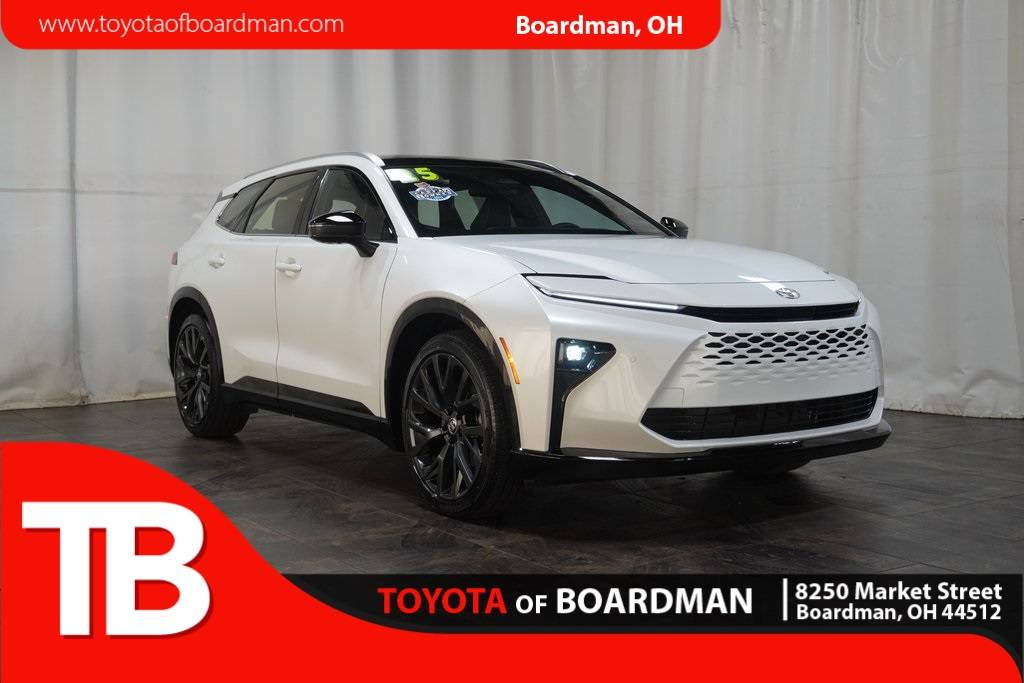 2025 Toyota Crown Signia Limited — SUV — 3,134 mi — Boardman, OH